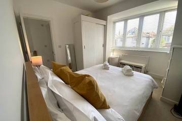 Beach House for 6 People in Christchurch, South West England, Photo 4