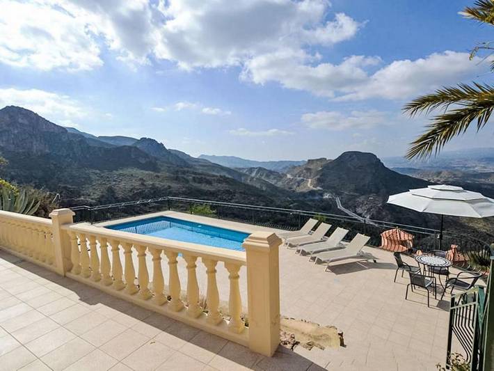 Casa rural para 6 personas, con piscina y terraza en Turre - 2