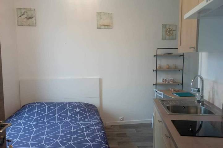 Gîte pour 2 personnes, avec jardin à Locmiquélic - 2