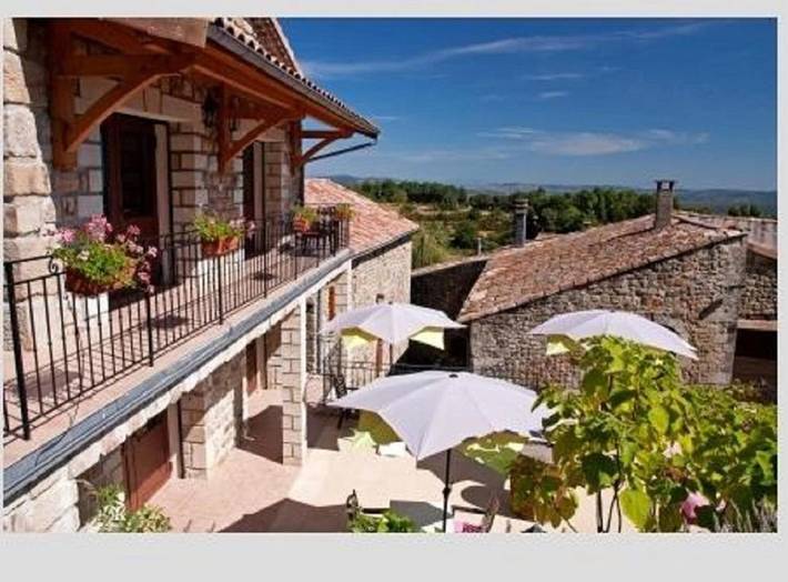 Hôtel pour 2 personnes, avec jardin et vue à Mercuer - 4