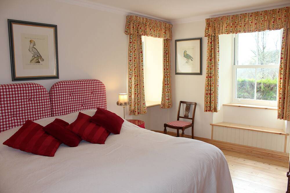 Clachandubh Cottage has everything you would need for a memorable family holiday. in Argyll & Bute