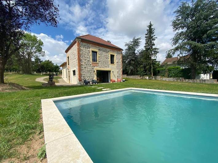 Maison de vacances pour 12 personnes, avec Terrasse ainsi que Jardin et Piscine