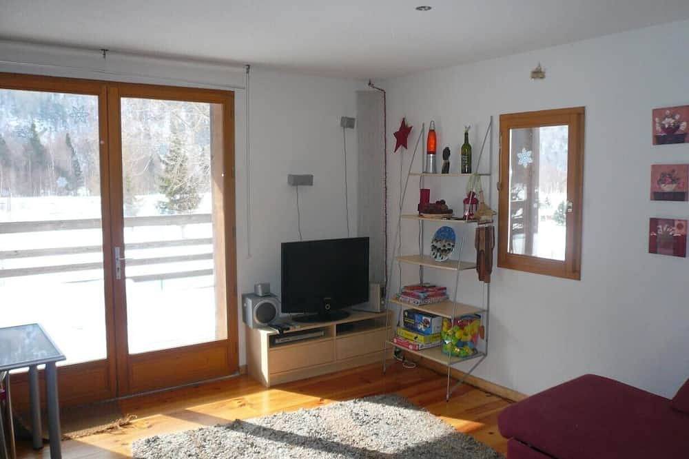 Appartement entier, Venez profiter de la nature du parc naturel et de la tranquillité de la vallée in Porté-Puymorens, Parc naturel régional des Pyrénées catalanes