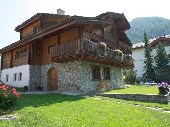 Chalet pour 8 personnes, avec jardin et jacuzzi, adapté aux familles à Zermatt - 2