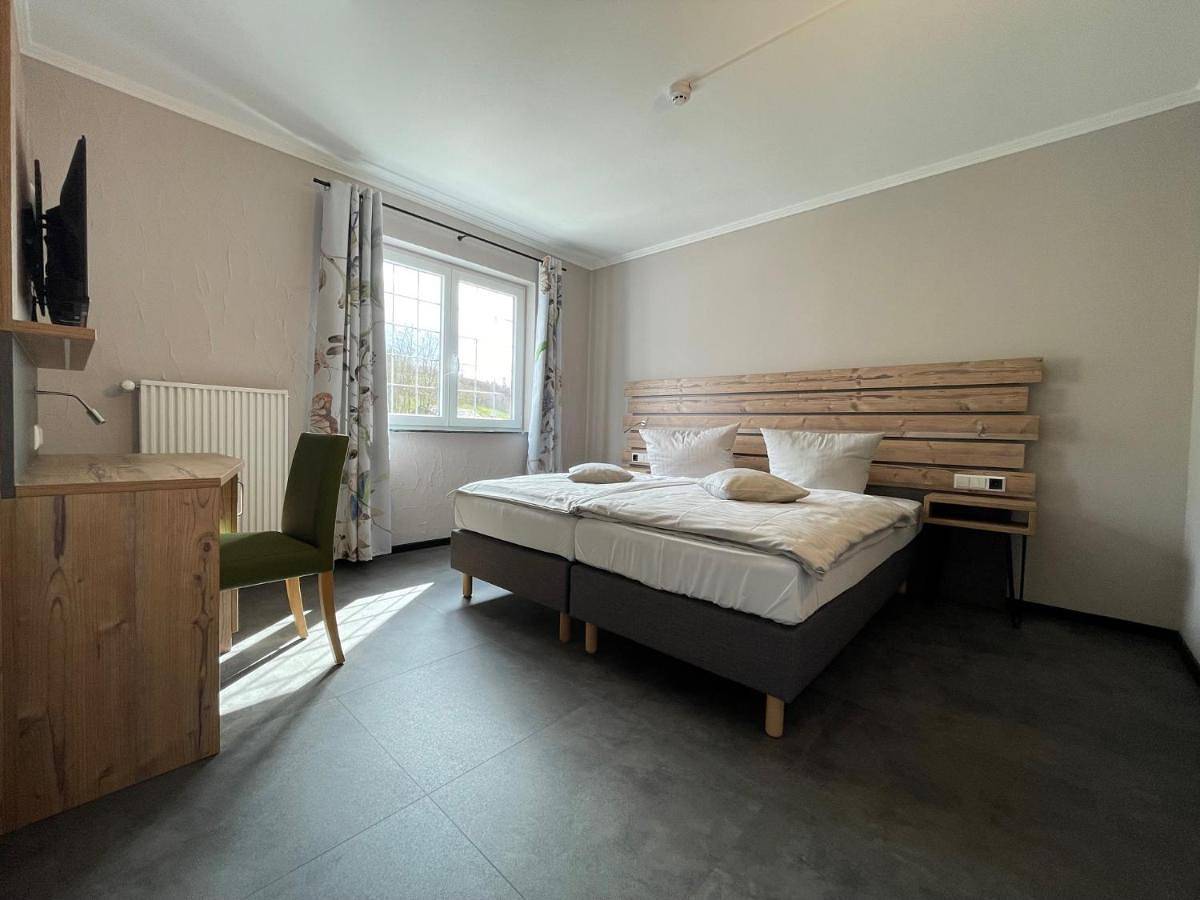 Double Room in Gummersbach, Oberbergischer Kreis