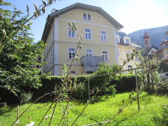 Ferienhaus für 4 Personen, mit Pool und Ausblick sowie Garten in Brenner