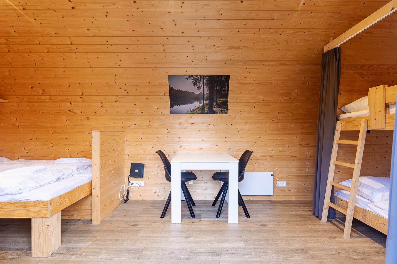 Duinlodge 4p - Camping Duinhoeve - Zeeland | glamping met het hele gezin | Maireweg 7  in Burgh-Haamstede, Zeeuwse Kust