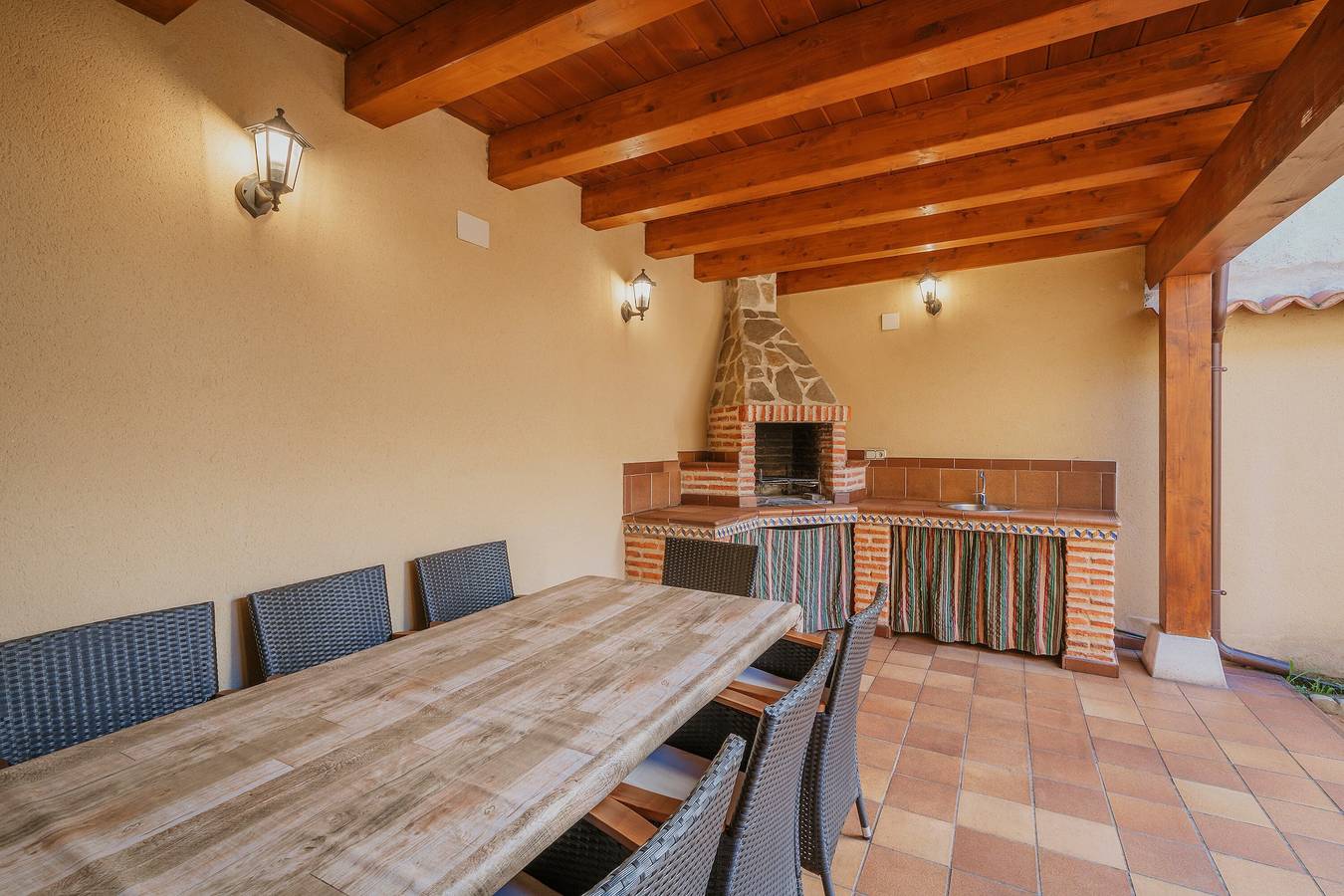 Casa de vacaciones 'El Señorio De Los Fonseca' con terraza privada, Wi-Fi y aire acondicionado in Coca , Provincia de Segovia