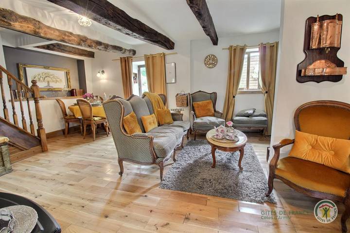 Gîte pour 4 personnes, avec terrasse