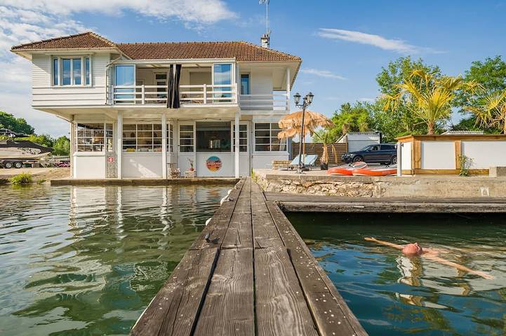 Cottage pour 14 personnes, avec jardin ainsi que terrasse et jacuzzi à Morsang-sur-Seine
