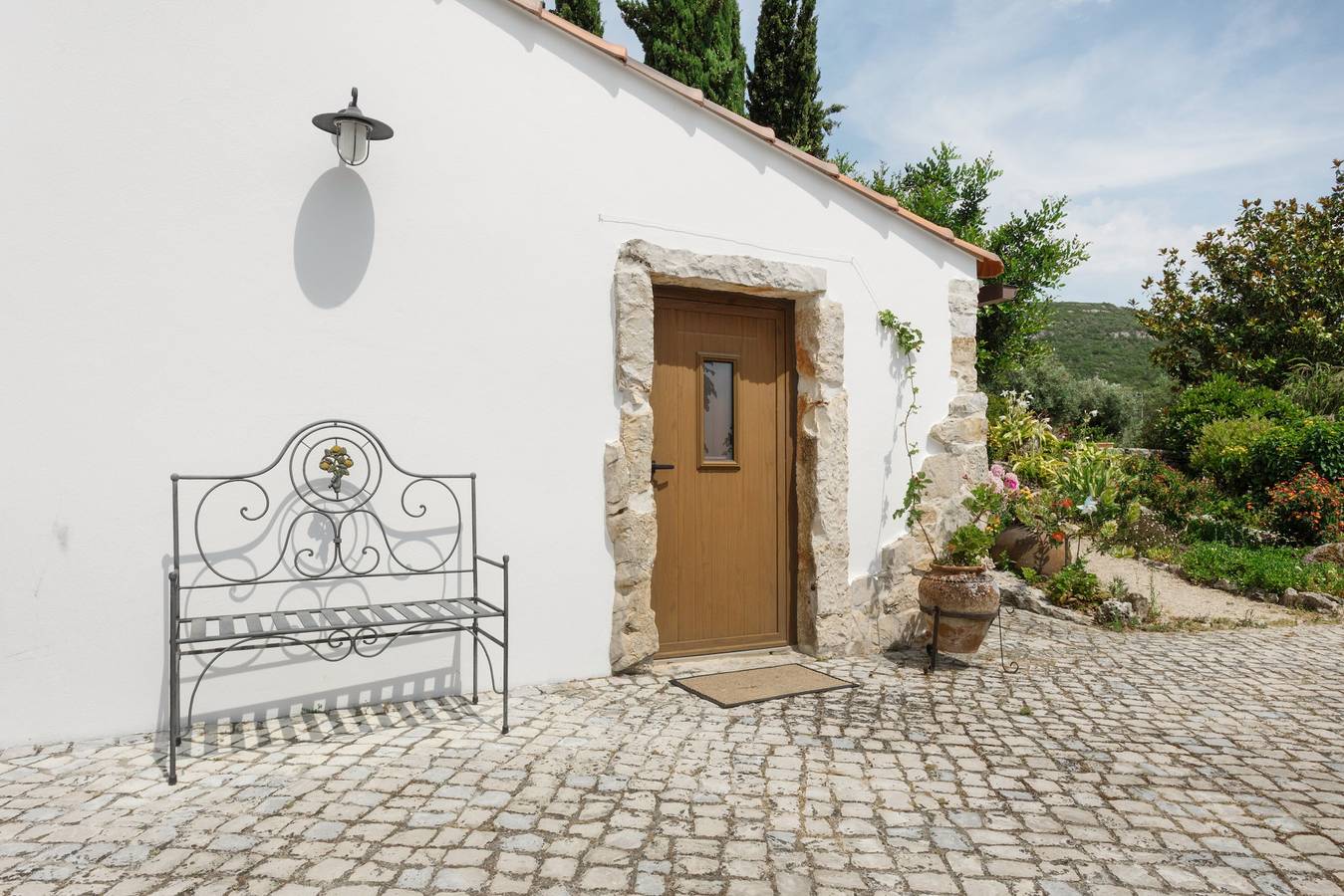 Palheiro: Vakantiehuis met Uitzicht op de Bergen, Wi-Fi en Airconditioning in Redinha, Leiria District