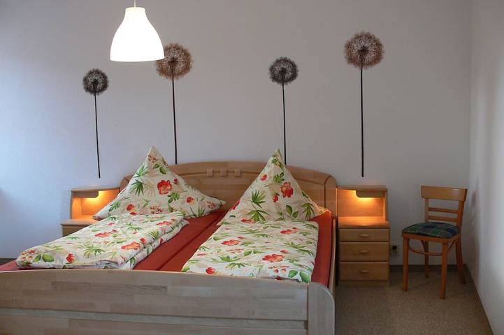 Ferienhaus für 10 Personen, mit Terrasse und Garten in Bergen auf Rügen - 2