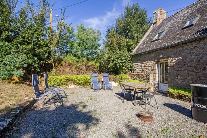Gîte pour 3 personnes, avec terrasse et jardin à Belz - 2