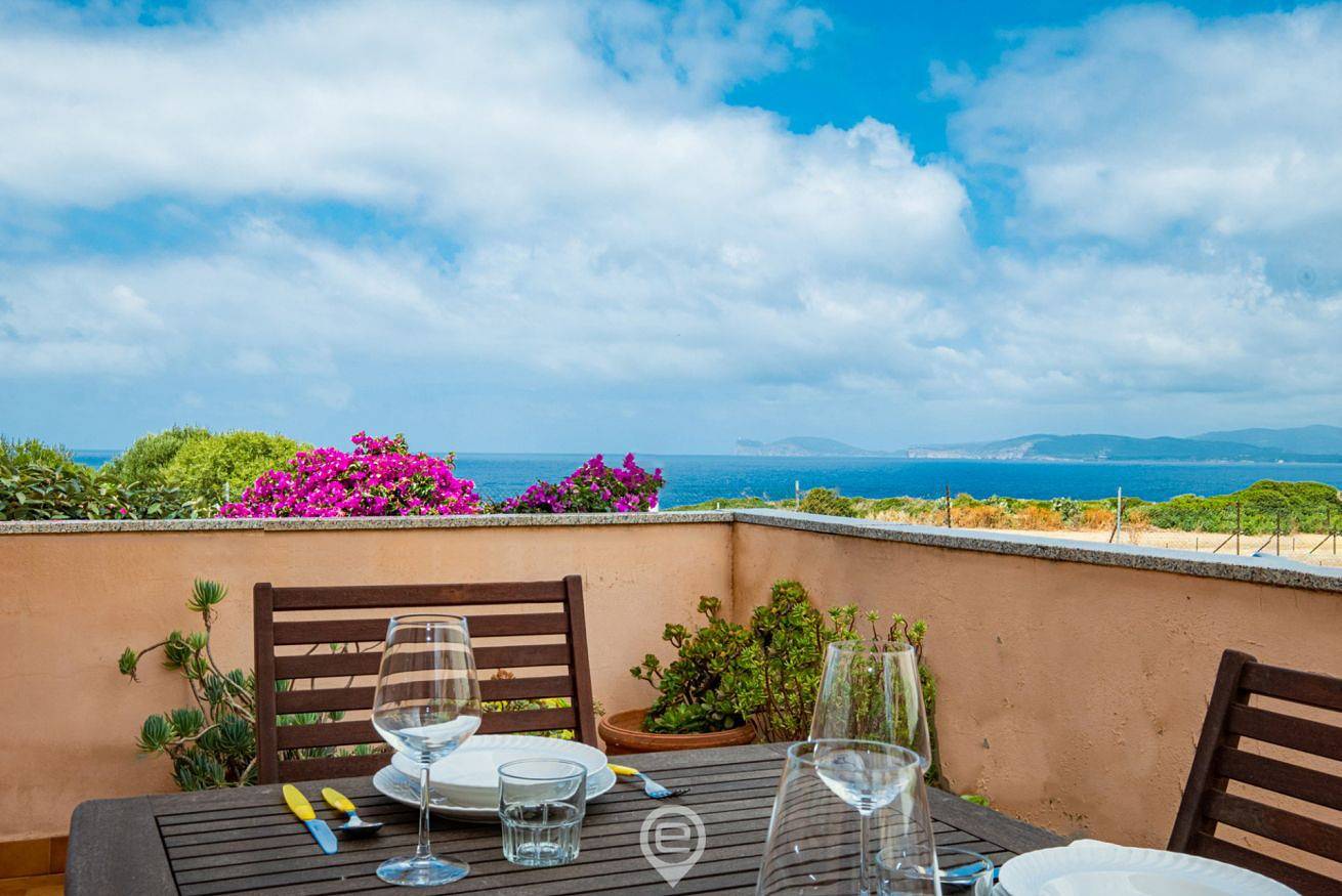 Ganze Wohnung, Ferienwohnung für 4 Personen mit Balkon/Terrasse in Alghero, Sassari Provinz