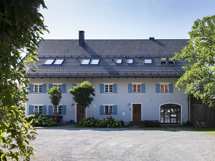 Ferienhaus für 5 Personen, mit Balkon und Seeblick am Ammersee