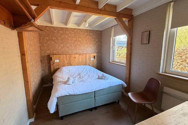 Bungalow Doris ist wunderschön am grünen Rand des Ferienparks de Kremmer gelegen. in Drenthe