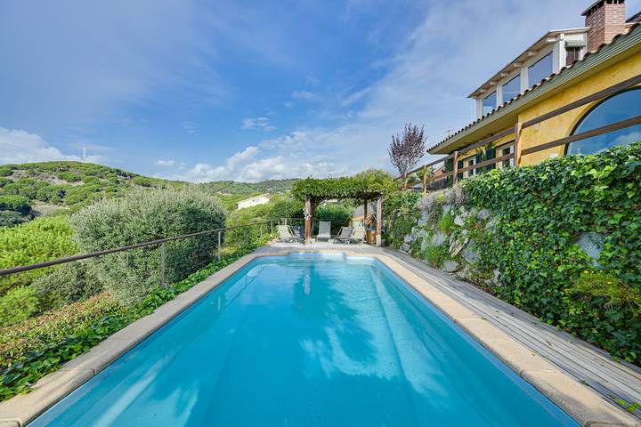 Chalet para 10 personas, con terraza en Maresme - 4