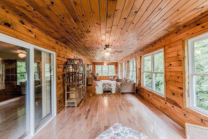 Vacation rental for 8 people, with sauna, with pets in Nantahala