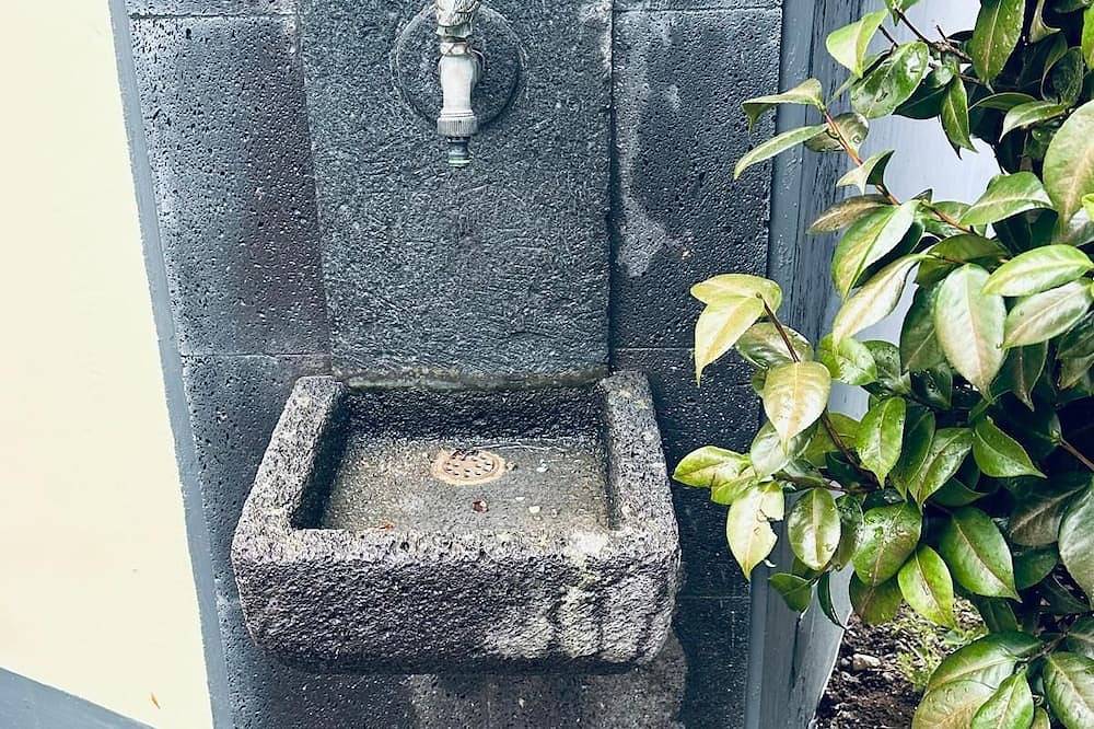 Azor International Hostel - Q4 in São Miguel Island, Ponta Delgada