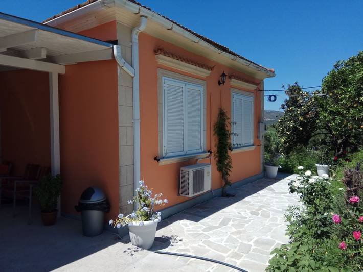 Διαμονή για διακοπές για 4 άτομα, με κήπο στο Καταστάρι