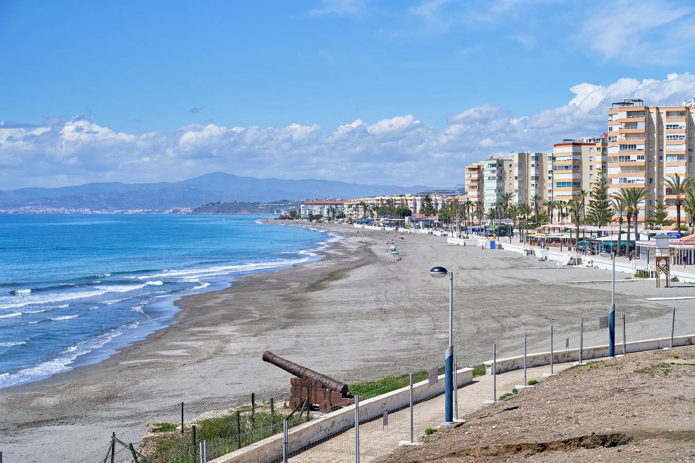 Ganzes Studio, Studio 'El Faro 2' mit Meerblick, Wi-Fi und Klimaanlage in Torrox Costa, Torrox
