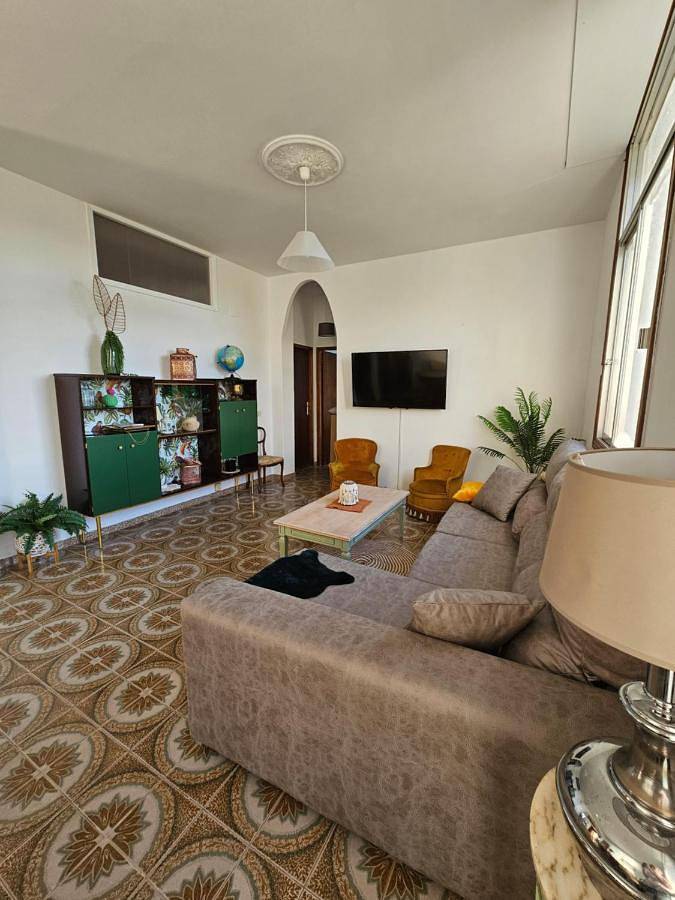 Apartamento de vacaciones para 9 personas, con terraza además de vistas y jardín, Se admiten mascotas - 1