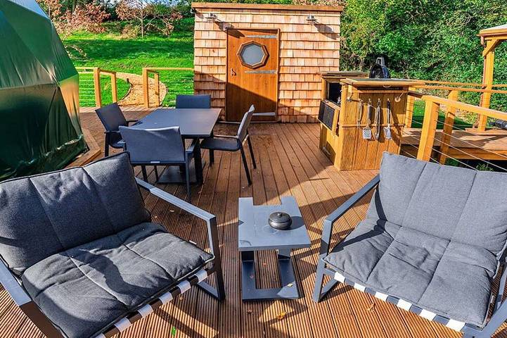 Holiday home for 4 people, with hot tub - 1