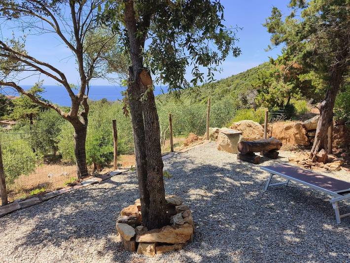 Glamping 'Tenda - Provvisorio' with Air Conditioning in Cavo, Rio