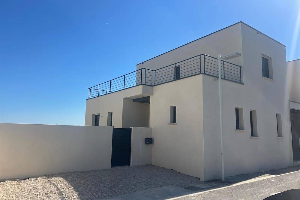 Villa Moderne en bordure de zone naturelle proche Aigues Mortes et Plage in Marsillargues, Côte méditerranéenne (France)