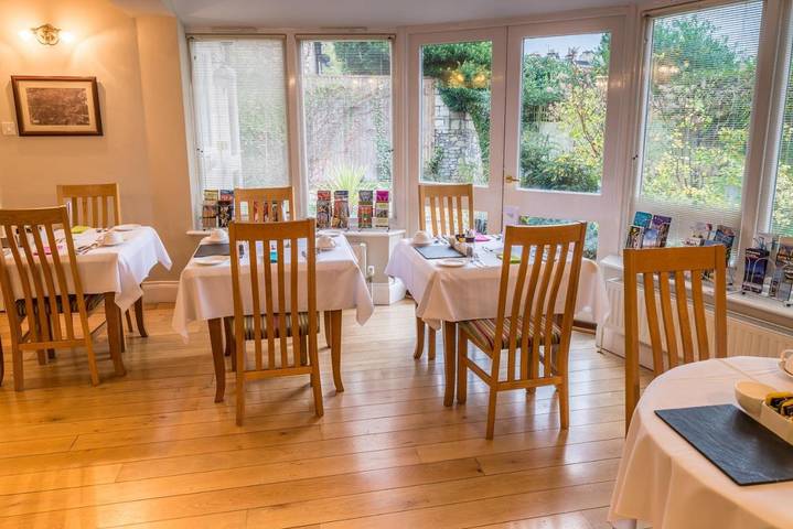 Maison d’hôte pour 10 personnes, avec jardin et vue à Bath - 4