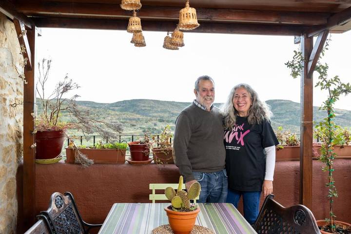 Gîte pour 10 personnes, avec terrasse et vue, animaux acceptés à San Martín de Unx