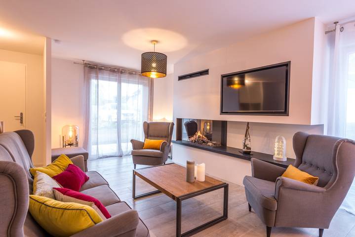 Villa pour 8 personnes, avec terrasse et jardin sur le Lac d'Annecy