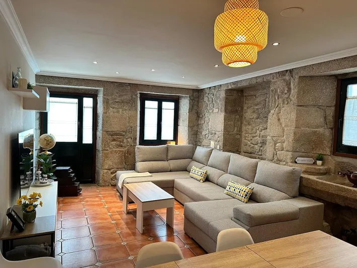 Ferienhaus für 9 Personen, mit Balkon - 1