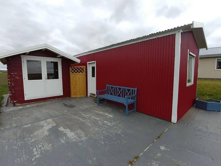 Ferienwohnung für 3 Personen, mit Garten und Ausblick sowie Terrasse, mit Haustier in Island