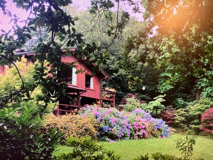 Casa rural para 8 personas, con vistas al lago además de vistas y jardín en Mazcuerras