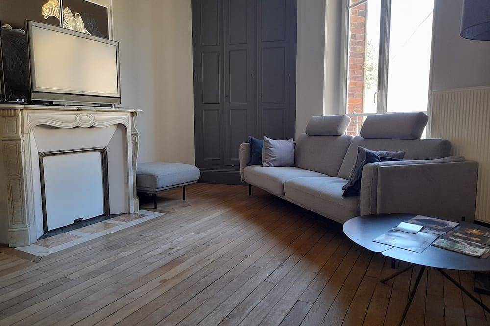Magnifique maison avec terrasse in Château-Thierry, Aisne