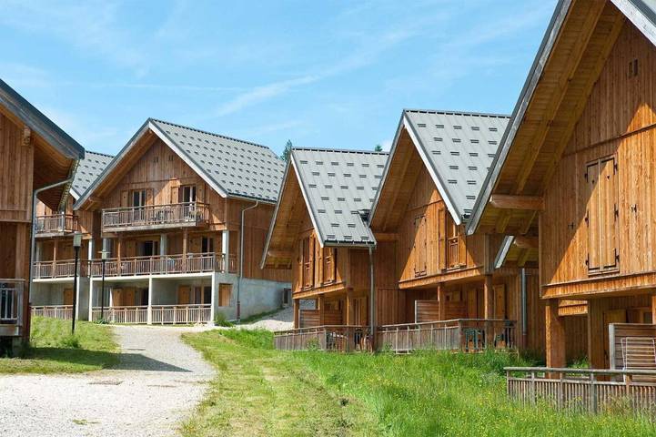 Appart’hôtel pour 8 personnes, avec piscine et balcon