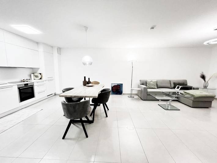 Ferienwohnung für 6 Personen, mit Garten und Ausblick in Metzingen