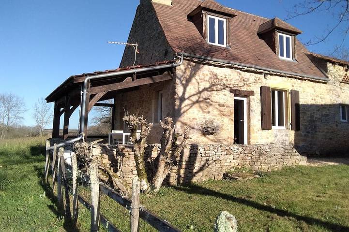 Ferienhaus für 4 Personen, mit Terrasse und Garten