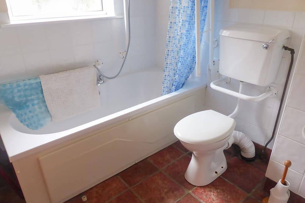 Borahard Lodge, family friendly in Newbridge, County Kildare in County Kildare