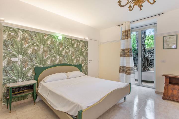 Apartamento inteiro, Stanze Letterarie – "Mario Grasso" in Catânia, Catânia (província)