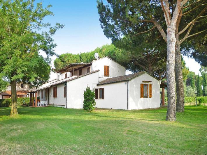 Villa padronale per 4 persone, con giardino in Tuscia