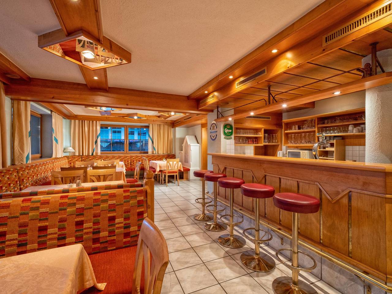 Traditionelle Tiroler Pension für große Gruppen in Brixen im Thale, Kaisergebirge