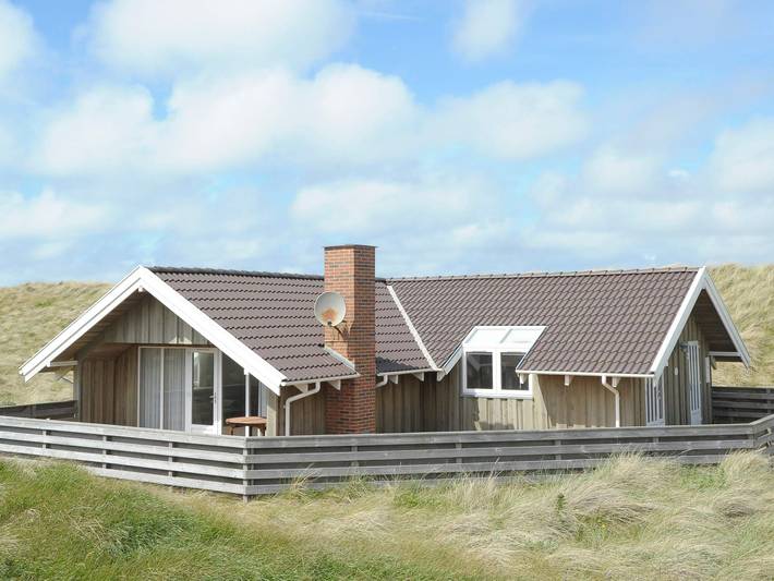Ferienhaus für 6 Personen, mit Terrasse in Houvig