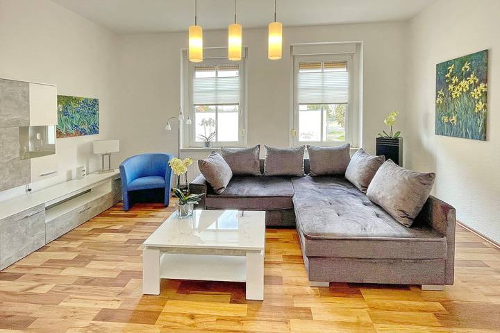 Ferienwohnung für 5 Personen, mit Garten und Terrasse - 1