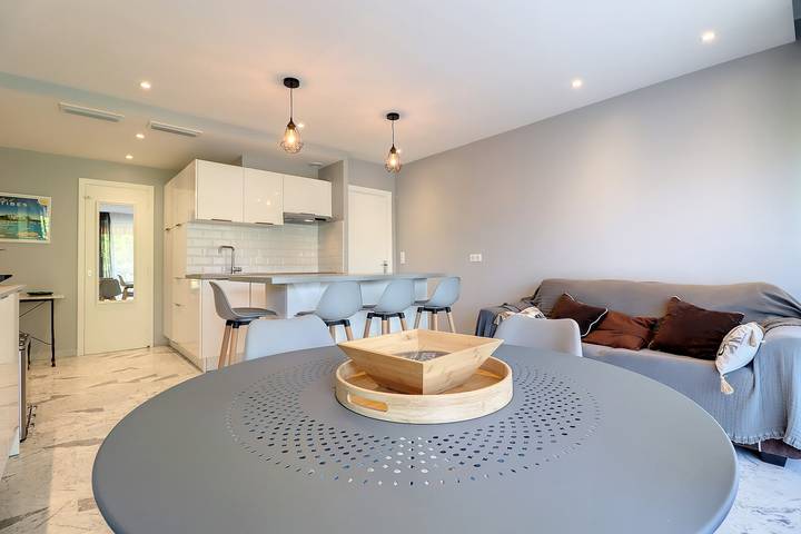 Ferienwohnung für 4 Personen, mit Pool und Terrasse in Antibes - 3