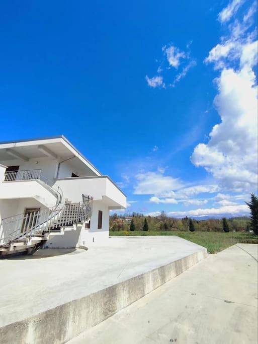 Casa vacanza per 25 persone, con giardino e balcone nonché panorama - 1