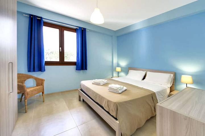 Entire apartment, Beautiful apartment for 4 guests with A/C, Wifi, Tv and veranda in Spiaggia di Anticaglie, Santa Croce Camerina