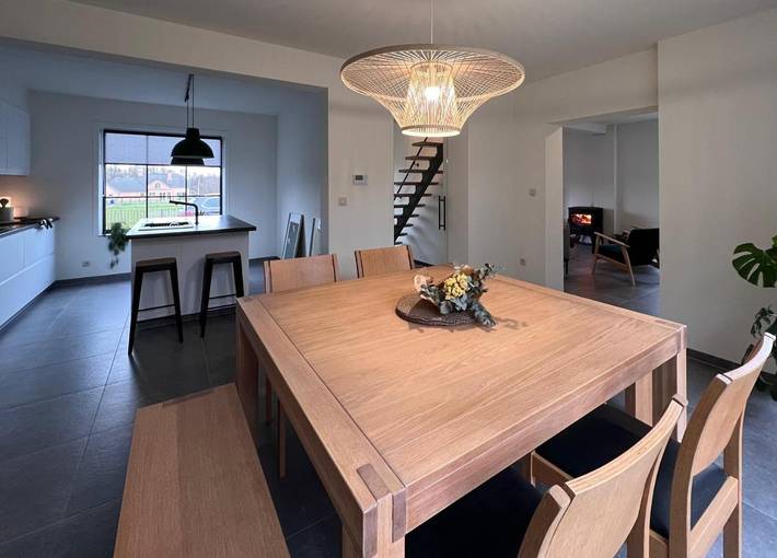 Location de vacances pour 8 personnes, avec Terrasse ainsi que Jardin et Vue à Lummen