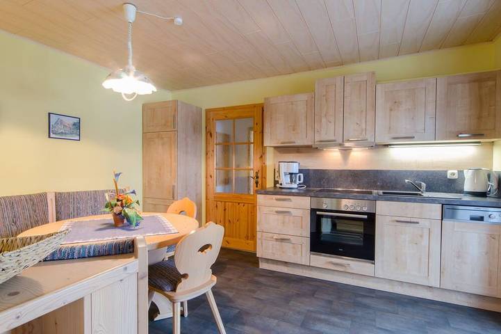 Ferienwohnung für 4 Personen, mit Balkon und Garten in Gößweinstein